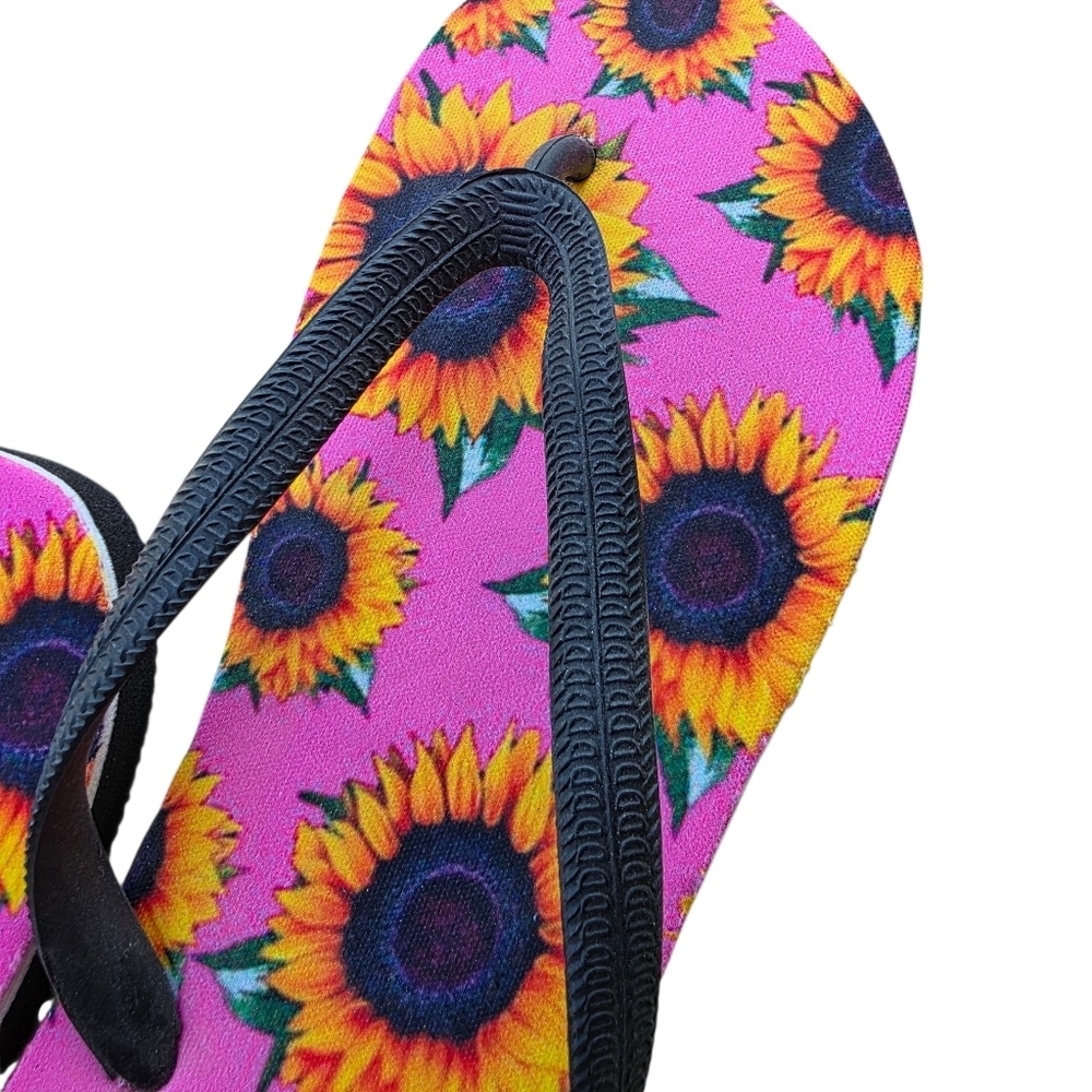 🔥5 FOR $25🔥 NWOT Sunflower Flip Flops, Hot Pink, Size 8 - Picture 3 of 6